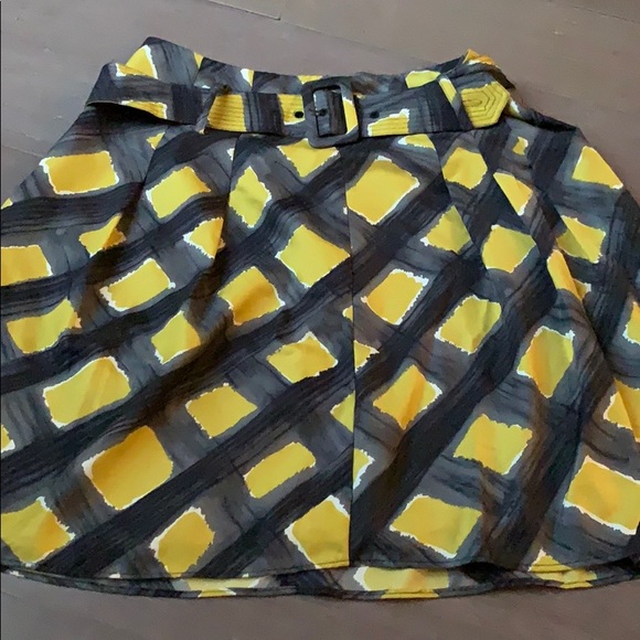 The Limited Dresses & Skirts - NWT the limited skirt M $60 retail